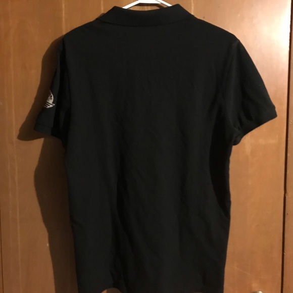 Guess collard Shirt - Picture 3 of 3